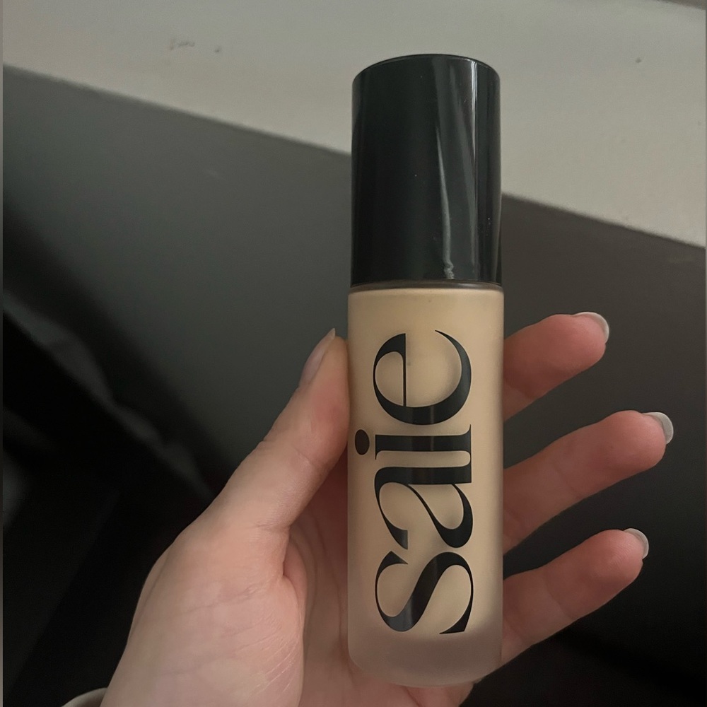 Saie Glowy Super Skin Lightweight Luminous Foundation in shade 2
